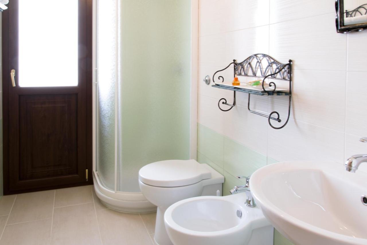 S'Eredeu Apartments Sestu Bagian luar foto